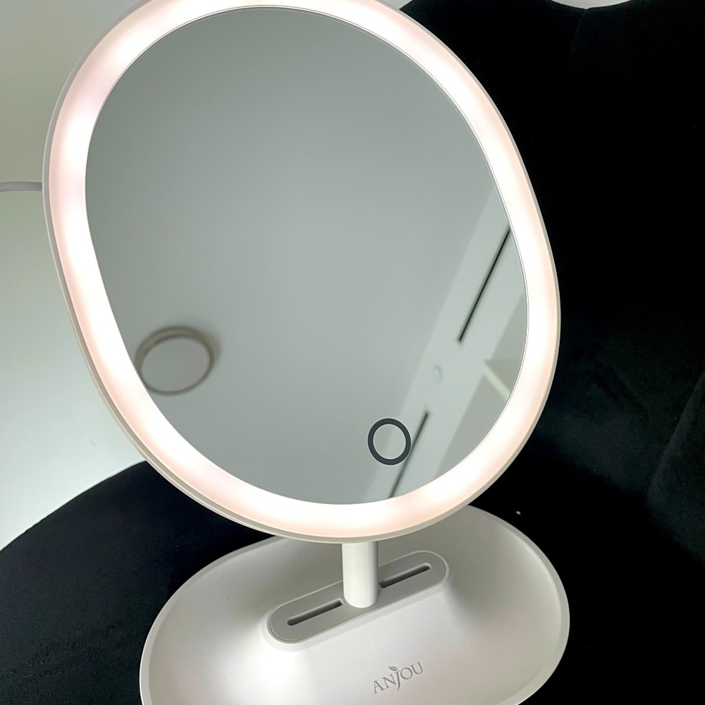 LED make up mirror